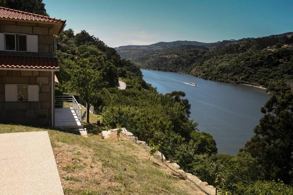 Douro Valley - Casa Do Campo Resende Covelas  Εξωτερικό φωτογραφία